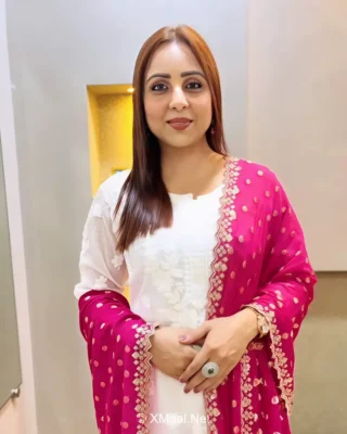 Khushboo Chaudhary web series actress