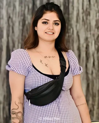 Shreya Tyagi web series actress