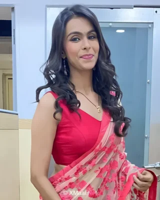 Sofiya Shaikh web series actress
